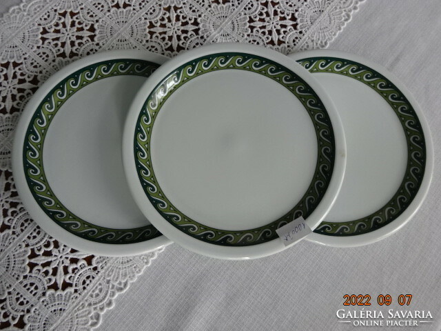 Lilien porcelain Austria, small plate with green pattern, diameter 19 cm. He has!