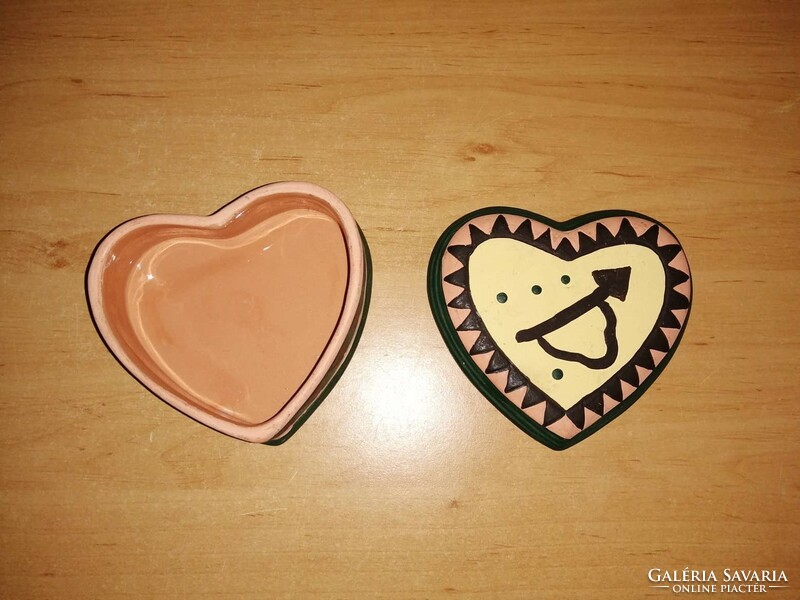 Heart-shaped ceramic jewelry holder (20/d)