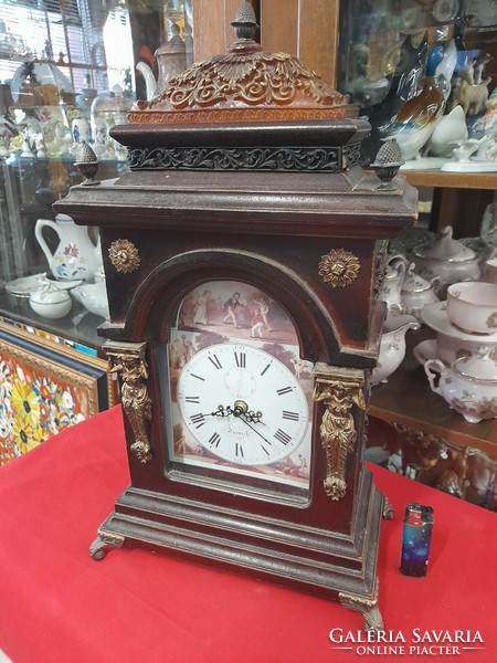 Empire, empire table clock. 50 Cm.