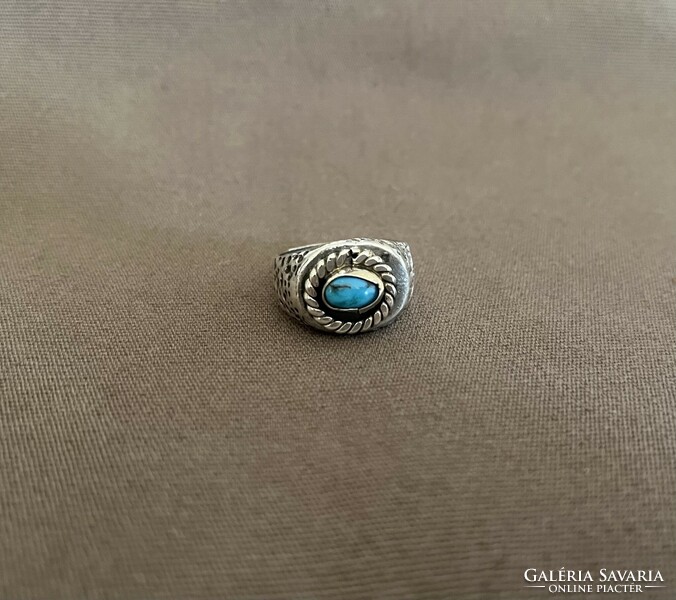 Solid silver ring with a turquoise stone
