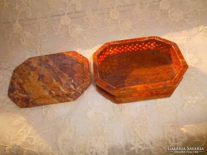 Peppered jewelry box - pierced carved side section - with inlaid decoration