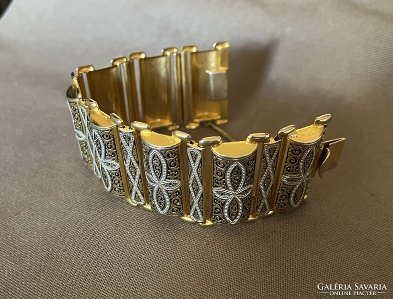 Gilded Spanish bracelet