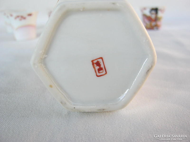 Japanese lithophane porcelain sake cup set