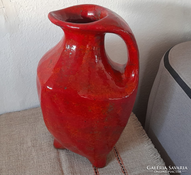 Pesthidegkút ceramic floor vase
