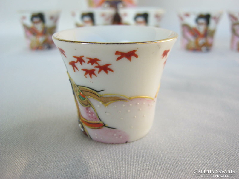 Japán litofán porcelán szakés pohár készlet