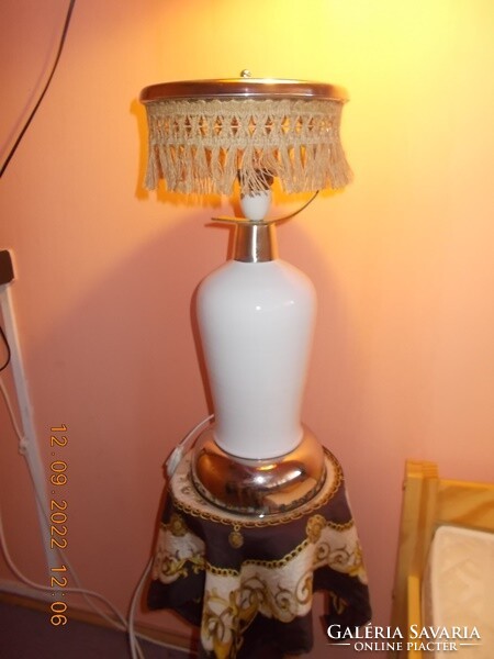 S22-40 table lamp