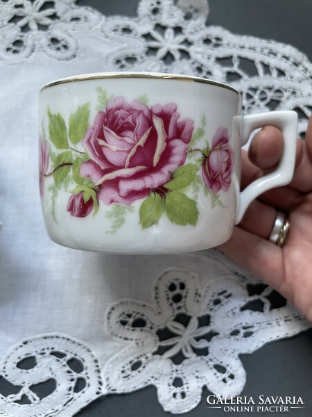 Zsolnay porcelán rózsás teás csésze