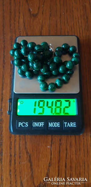 Nagyszemű malachit gyöngysor - 70 cm