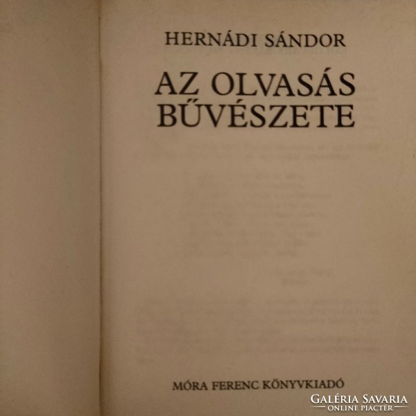Hernádi Sándor: Az olvasás bűvészete