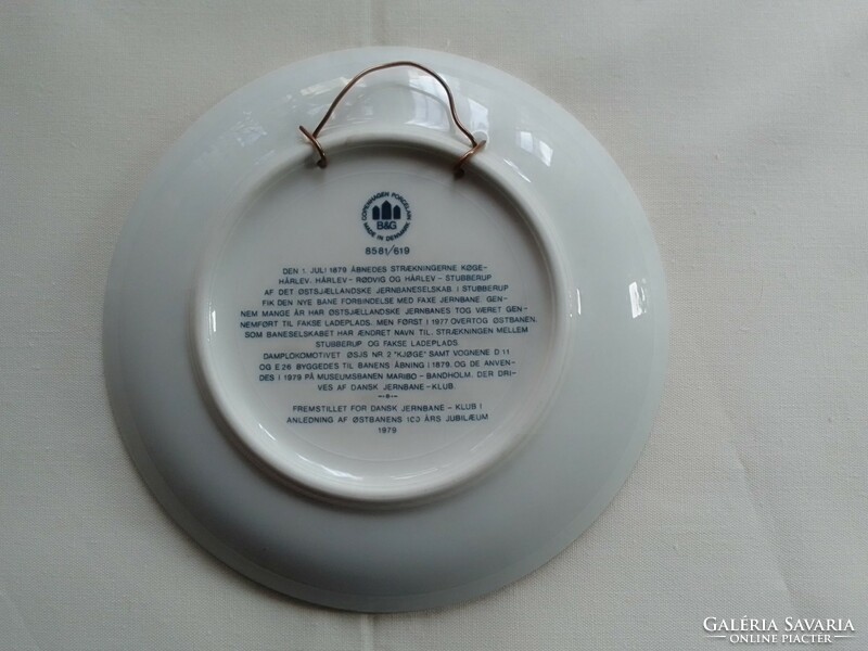 Kék dán porcelán fali tányér, régi gőzmozdony, vasút, vonat, jubileumi, számozott, jelzett, 1979