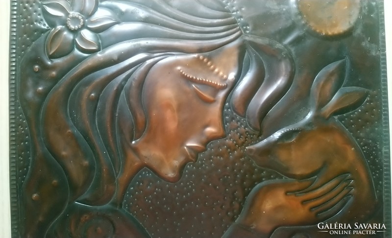 Régi bronz falikép, Lány őzikével, 28x23 cm