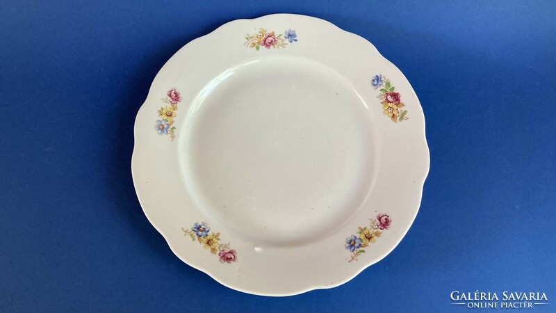 Zsolnay floral shield seal flat plate large plate