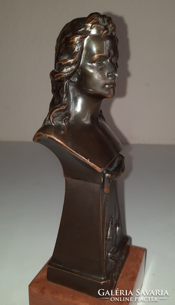 Schiller statue, patinated pewter on a marble base