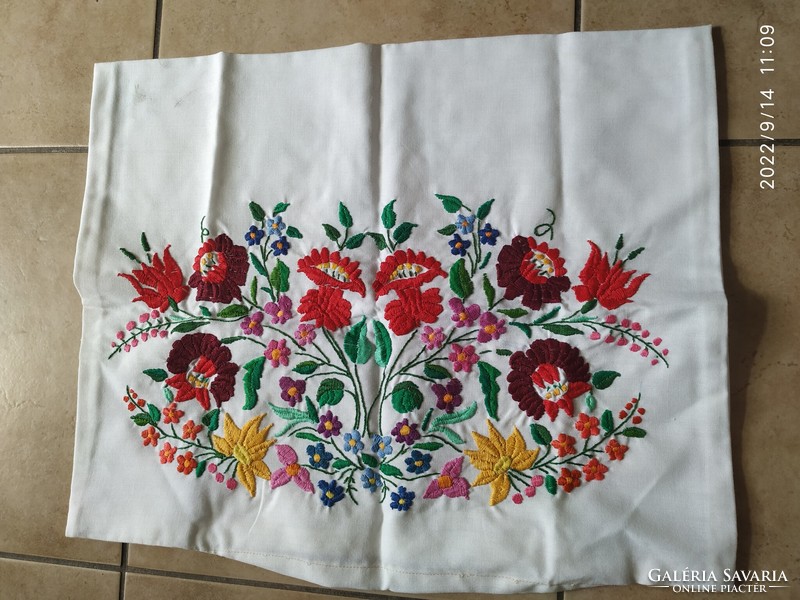 Embroidered pillowcase, needlework for sale! Kalocsi pillowcase for sale!