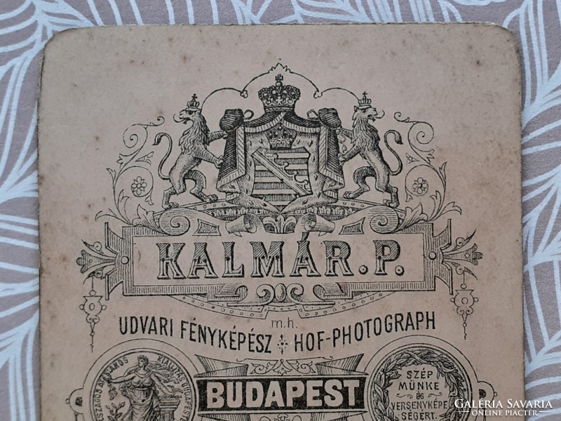 Antik női fotó Kalmár Péter fotográfus Budapest régi műtermi fénykép