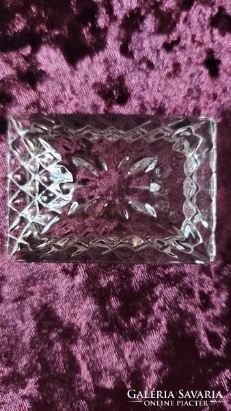 Vintage glass jewelry box with lid