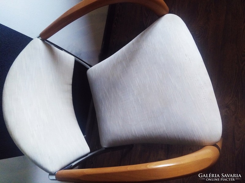 Tonon 'trend' elegant, modern design Italian armchair, circa 2000