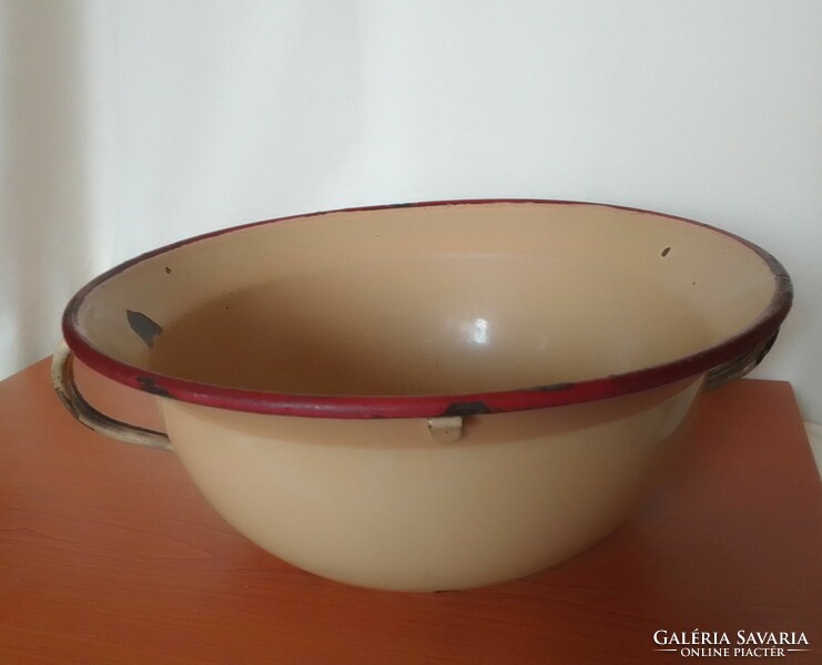 Retro vintage old enameled bowl, bowl, dish, 30 cm, for decoration