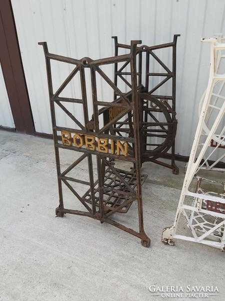 Öntöttvas varrógép állványok állvány angyalos Bobbin Dévényi asztalnak lakásdekor régiség