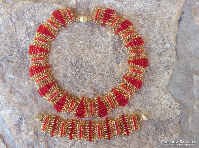 Gold and red jewelry set: bracelet and extravagant necklaces, Cleopatra Egyptian style