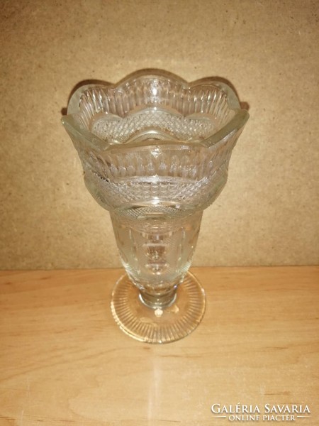 Antik talpas üveg váza 16 cm magas (1/d)