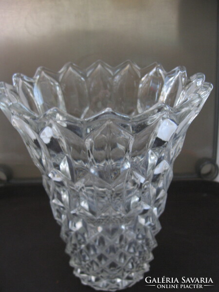 Antique diamond pattern honeycomb crystal vase fostoria?