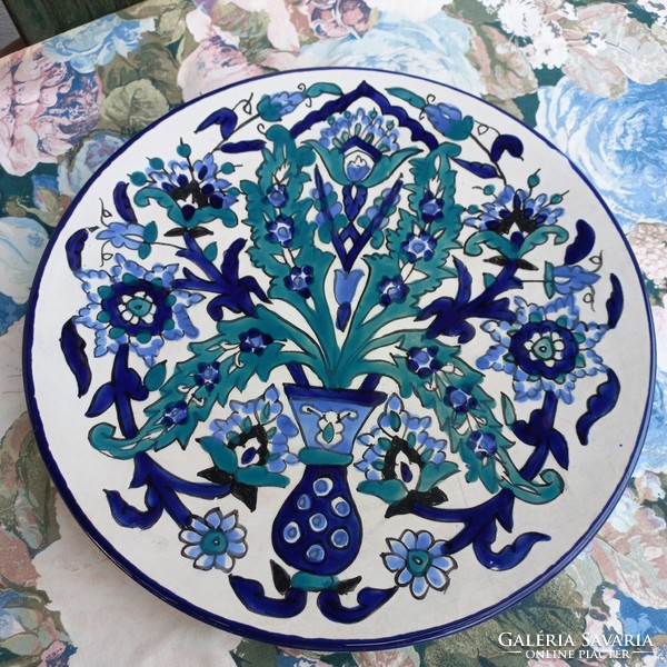 Decorative wall plate - handel made -