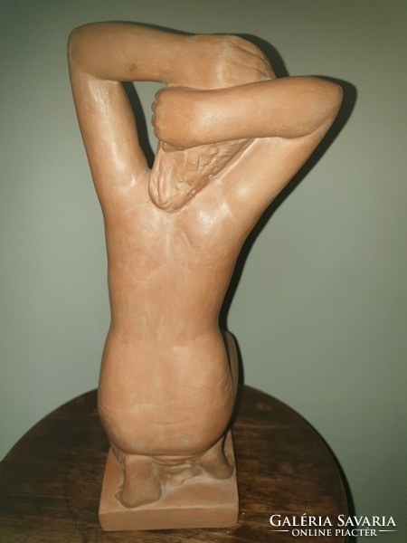 István Halmágyi terracotta statue