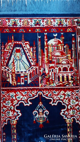 Antique moquette oriental tapestry