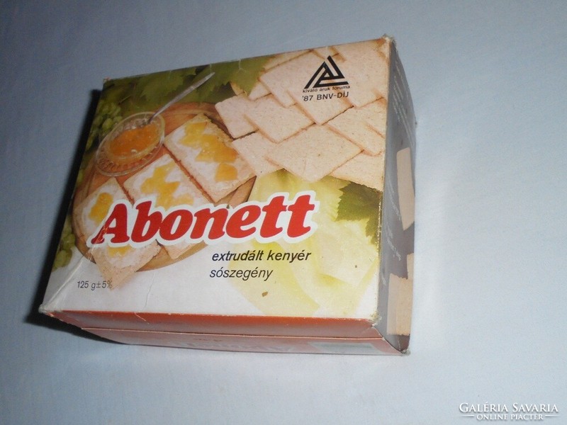 Retro abonett extruded bread paper box - new world mgtsz abony - from 1995