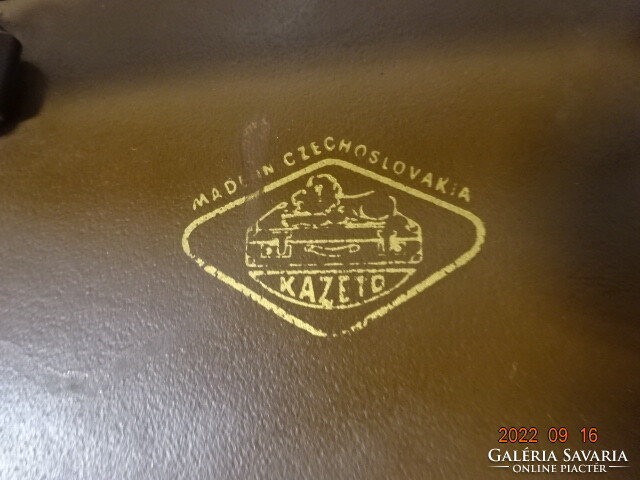 Antik, eredeti, Csehszlovák, barna Vulkánfiber bőrönd. Vanneki! Jókai.