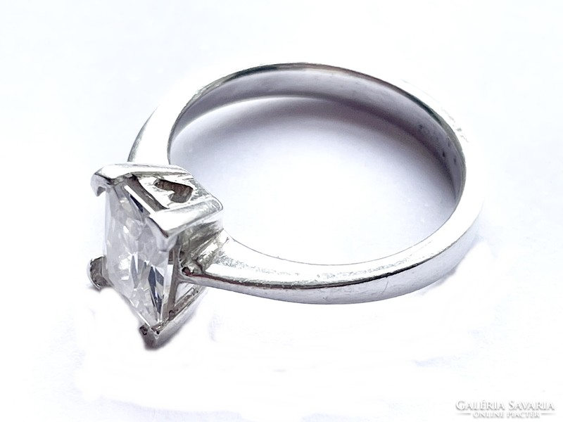 Cirkon köves ezüst gyűrű 56M