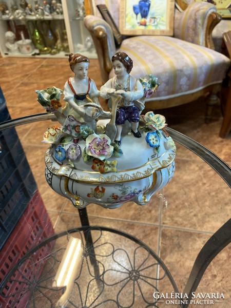 Meissen porcelain bonbonier