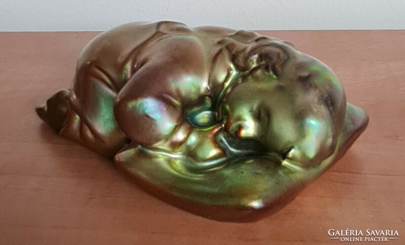 Antik Zsolnay eozin alvó kisgyerek Sinkó András figura