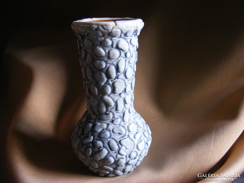 Retro ceramic vase 14.5 cm