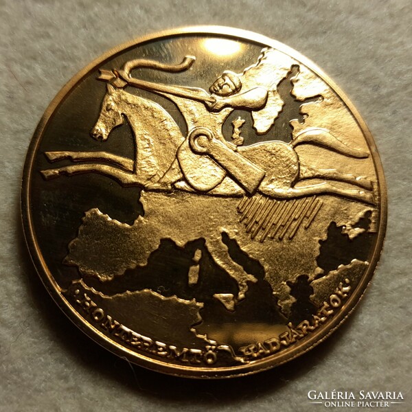 Commemorative medal 896-1996 in memory of the conquest, gilded bronze. PP (42mm) mail is available !!!