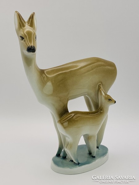 Zsolnay porcelain deer with kid