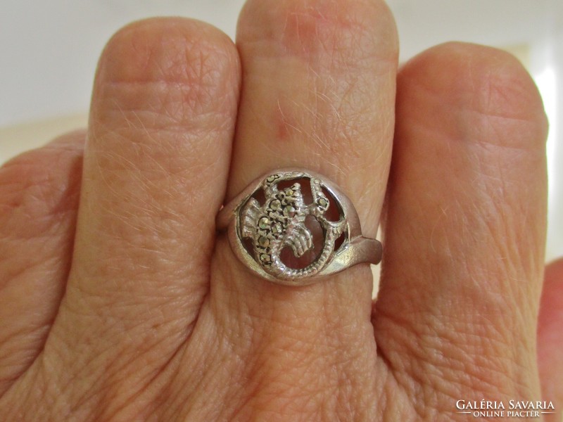 Beautiful antique marcasite silver ring