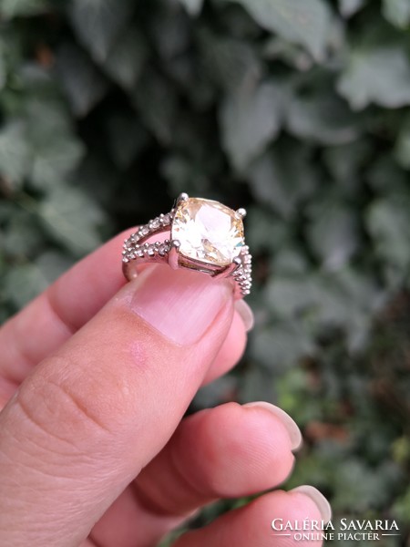 Szépséges ezüst gyűrű