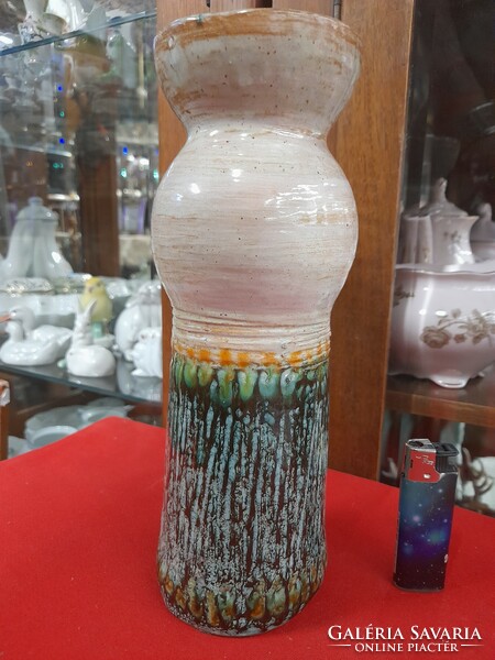 Figurative ceramic vase of Ilona Kiss roóz. 28 cm.