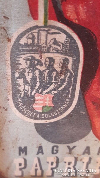 Régi paprikás pléhdoboz, Kossuth címeres fémdoboz (M2956)