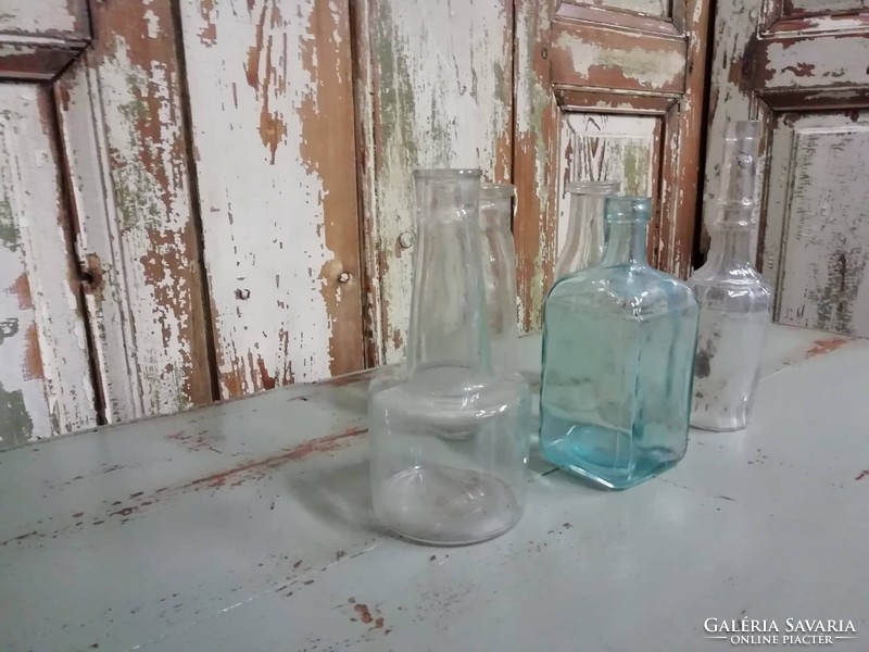 Vegyes dekorációs régi üvegek, 20. század elejéről és közepéről, 5 darab egyben eladó