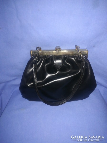 Retikül original leather bag from the 1950s - 60s