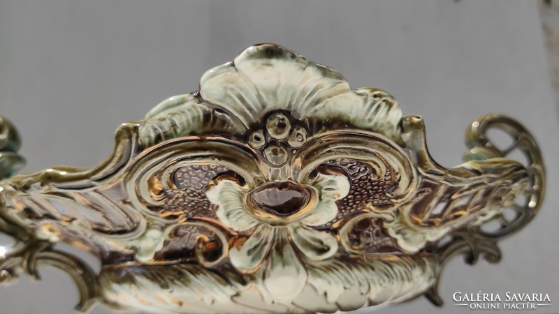 Antik majolika kínáló 1800-as évek, Barokk-rokokó stílusú