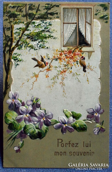 Antik dombornyomott Tavaszi üdvözlő litho képeslap  ablak virágos ág madarak  ibolya
