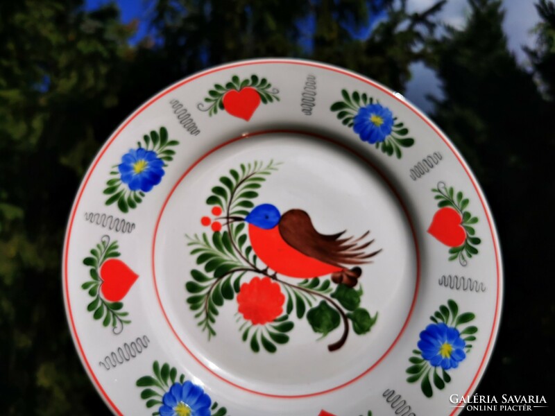 Raven house bird plate, 27 cm