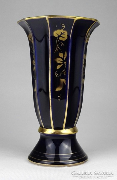 1K484 old cobalt blue jlmenau porcelain vase 16 cm