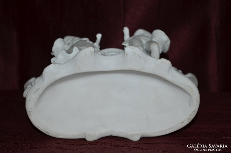 Old biscuit porcelain table decoration