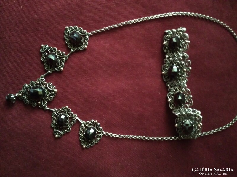 Old art nouveau antique collier and bracelet!