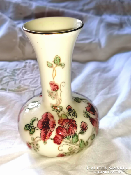 Signed gift vase of master painter Zsolnay